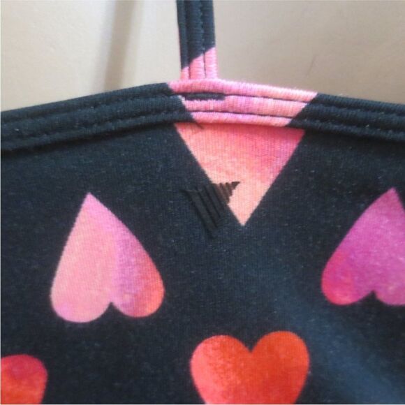 Victoria’s Secret Flow On Point Essential Atlet Cropped Tank Top w/ Heart Prints - Picture 6 of 7
